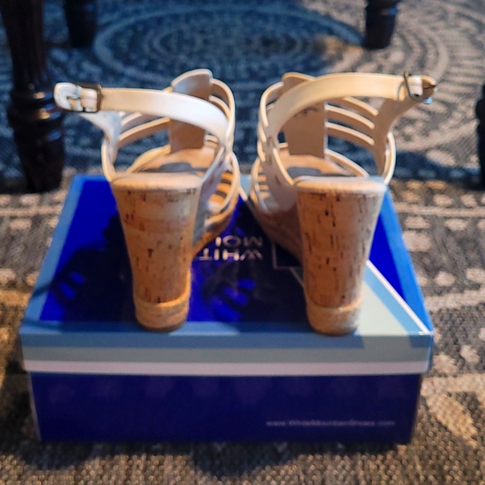 Wedge Sandals - Picture 3 of 6